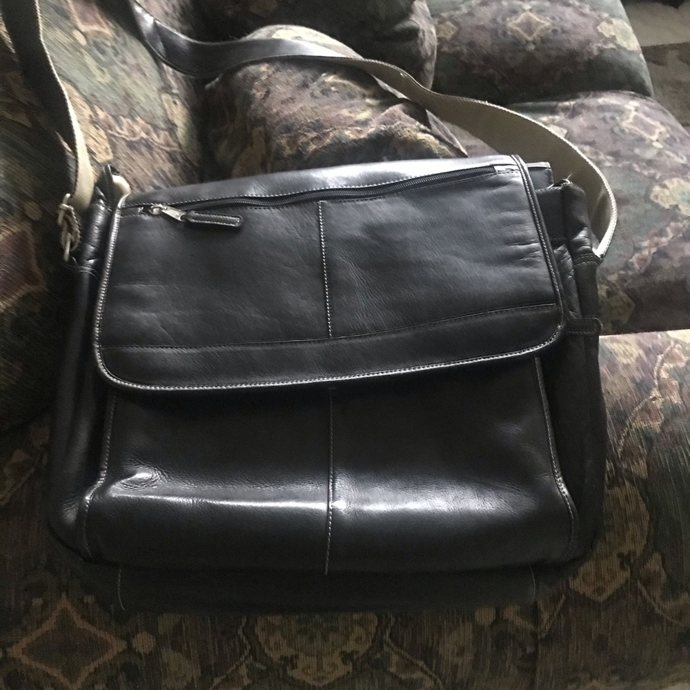 Black Leather Shoulder Bag